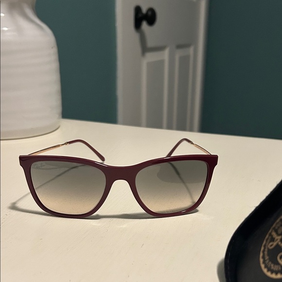 Ray-Ban Maroon Sunglasses with Black Case